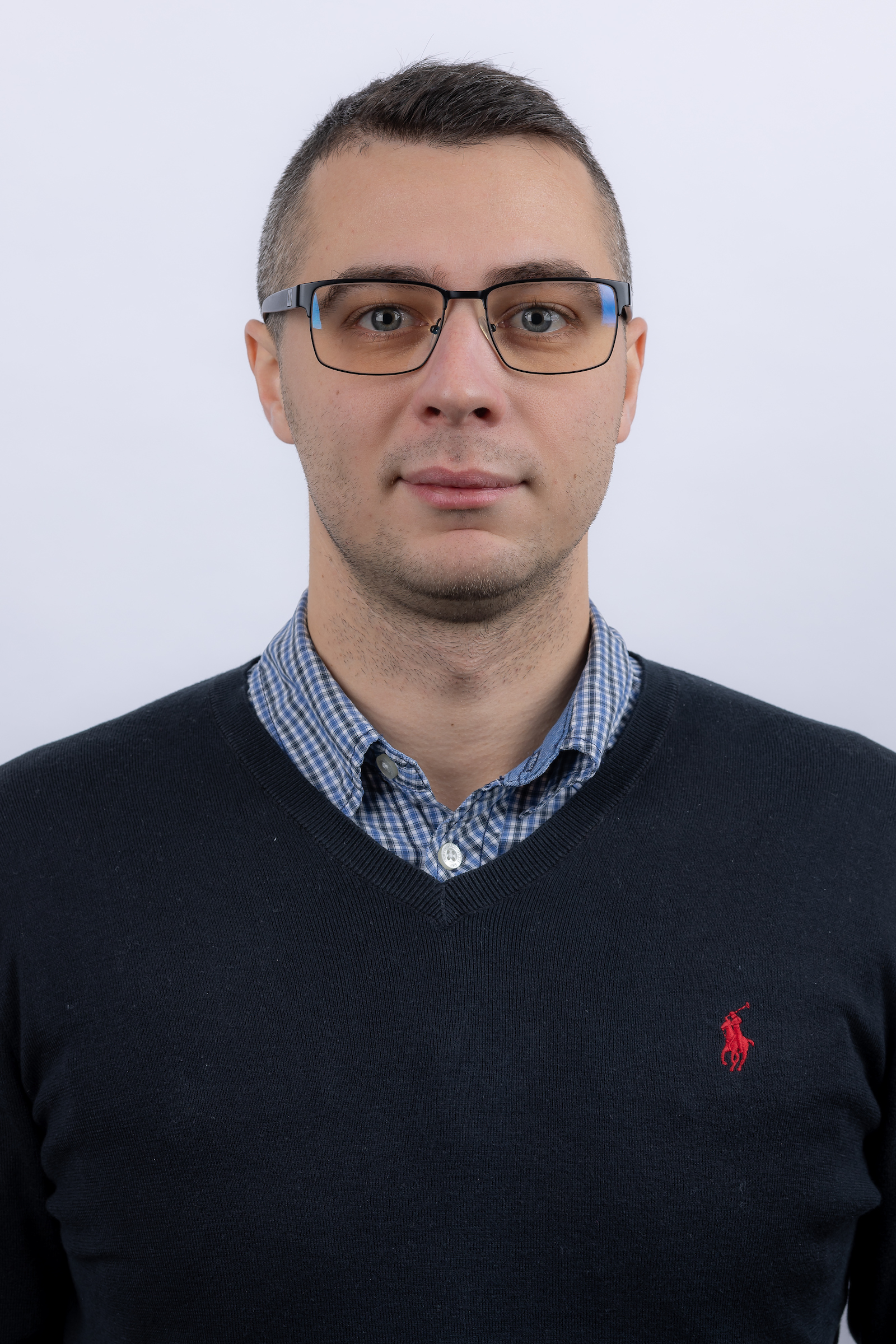Dr. Illés Árpád tanársegéd, MTMT, Researchgate, LinkedIn tudományos igazgató helyettes
